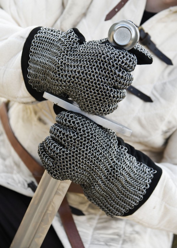 Gants en maille de fer