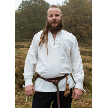 Chemise médiévale