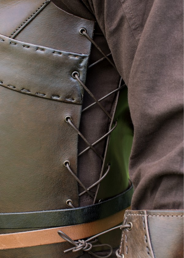 Cuirasse en cuir