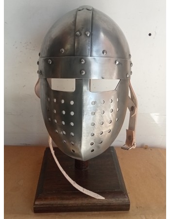 Casque Médiéval à faciale