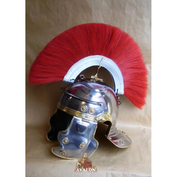 Support pour cimier sur le casque romain