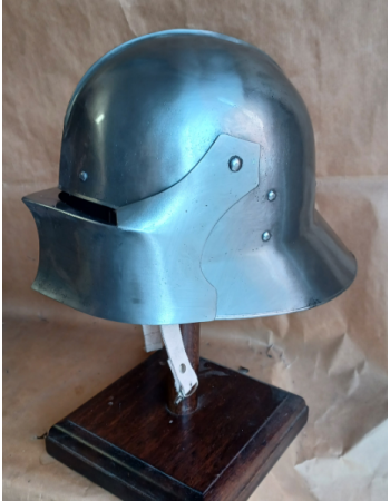 Casque Salade Gothique