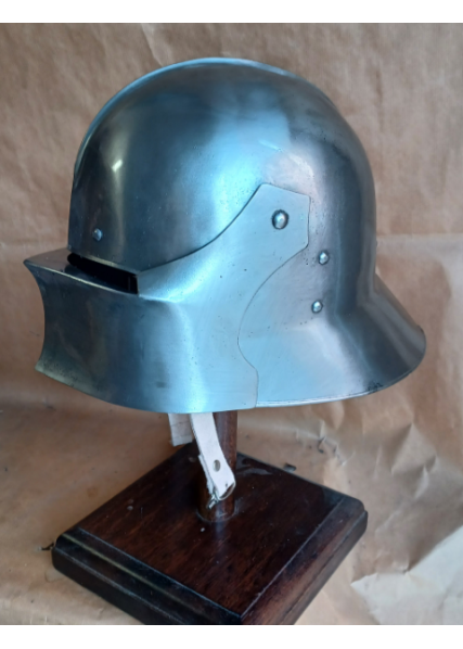 Casque Salade Gothique