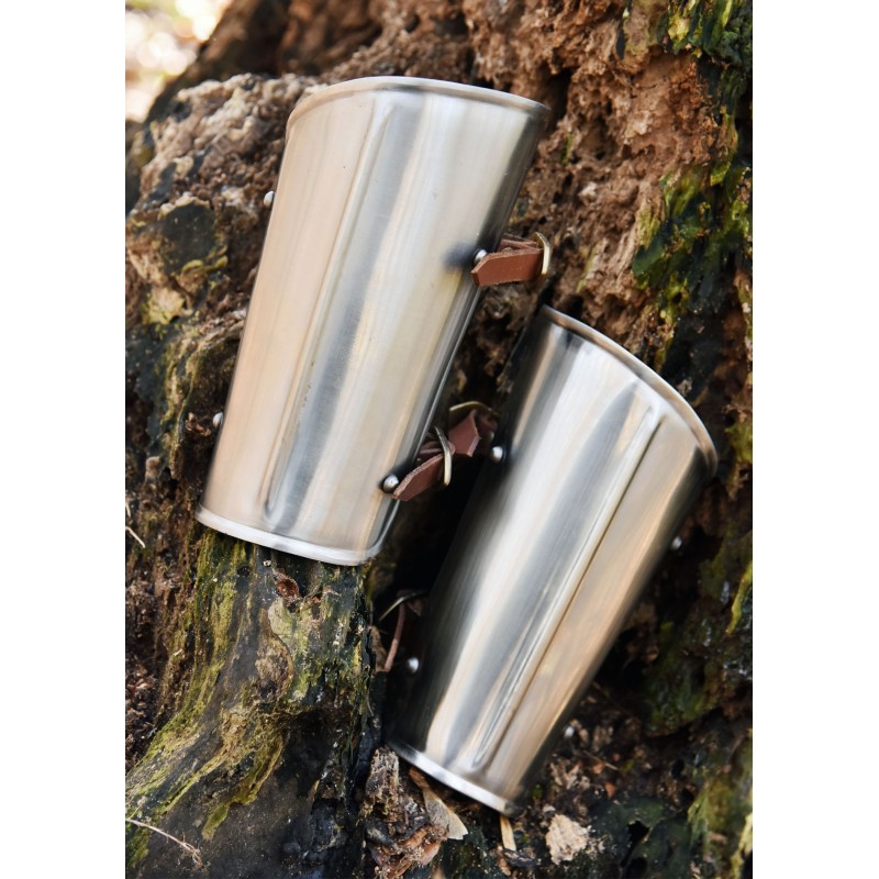 Protège-bras en acier