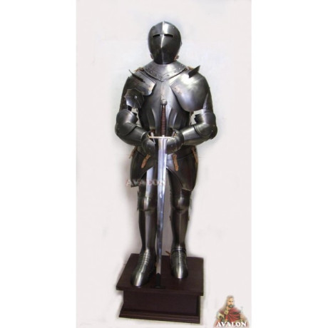 Armure médiévale en acier