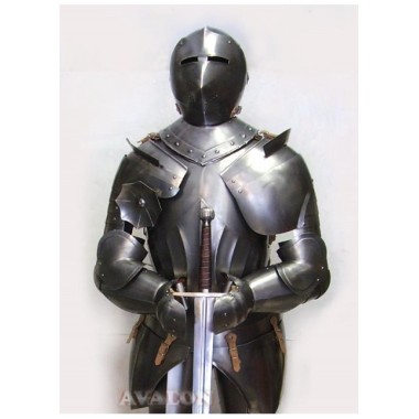 Armure médiévale en acier