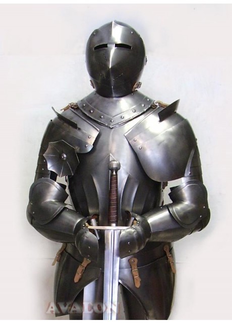 Armure médiévale en acier