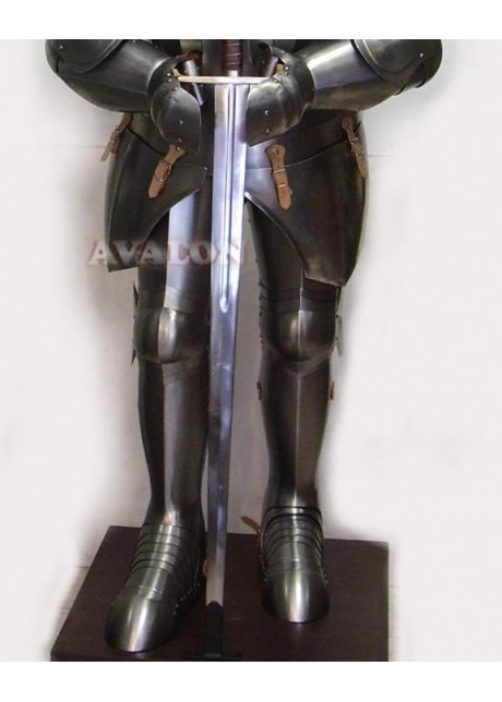 Armure médiévale en acier