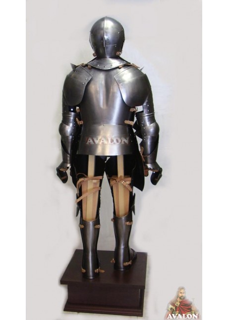 Armure médiévale en acier