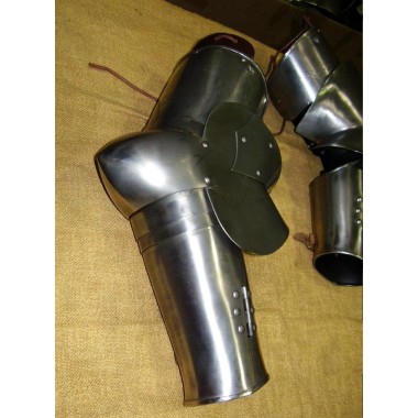 Les  Bras d'Armure Médiévale