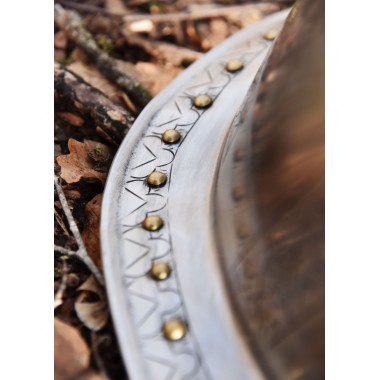 Cuirasse médiévale - avec gravures