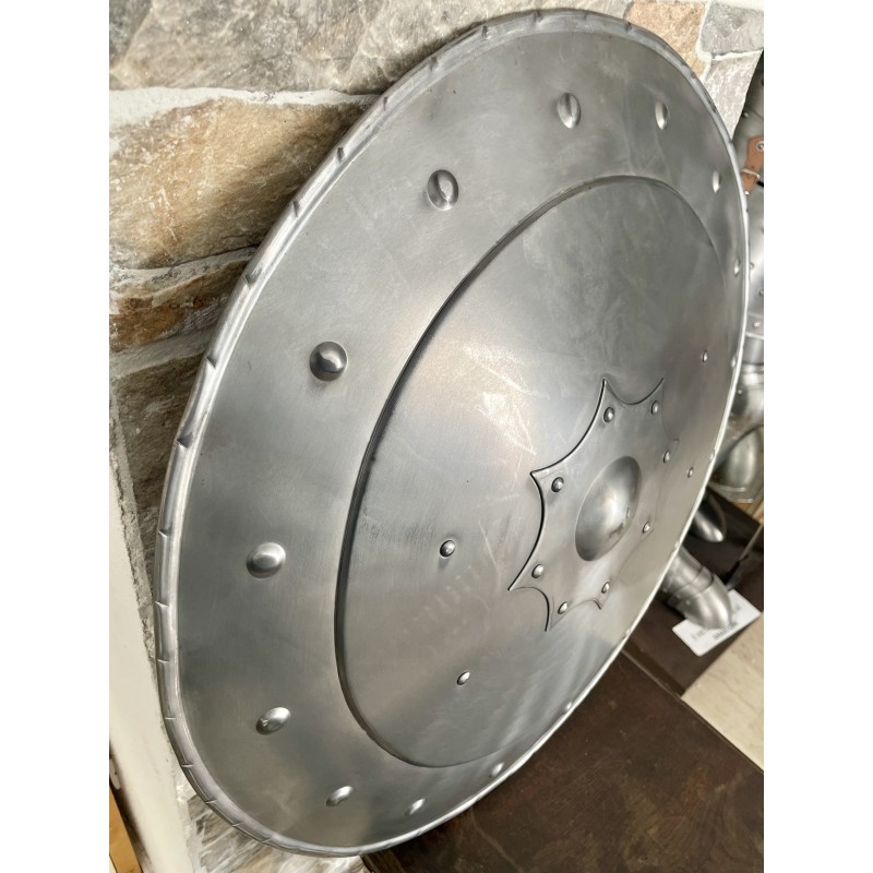 Bouclier médiéval en fer