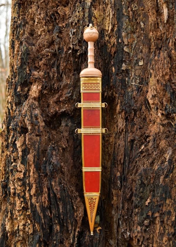Gladius de Dubravica - glaive romaine avec fourreau