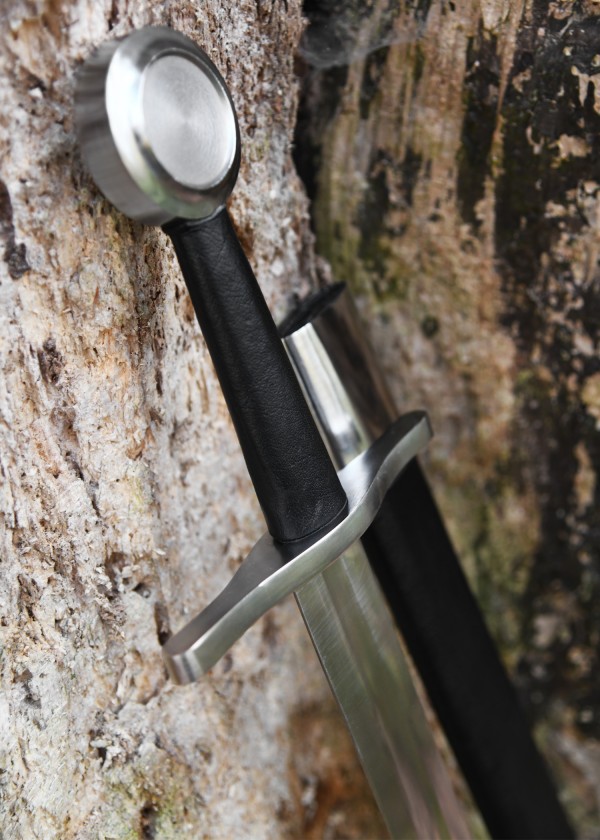 Épée à pommeau à disque