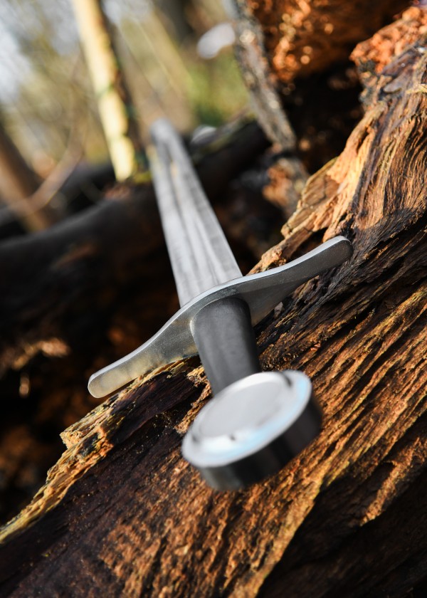 Épée à pommeau à disque