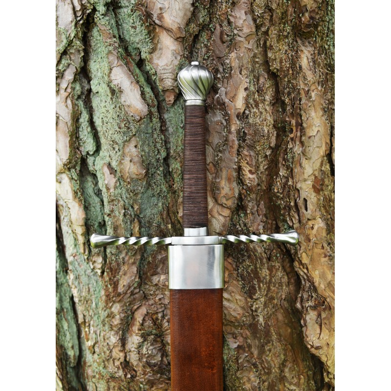 Épée bâtarde, une demi-mains