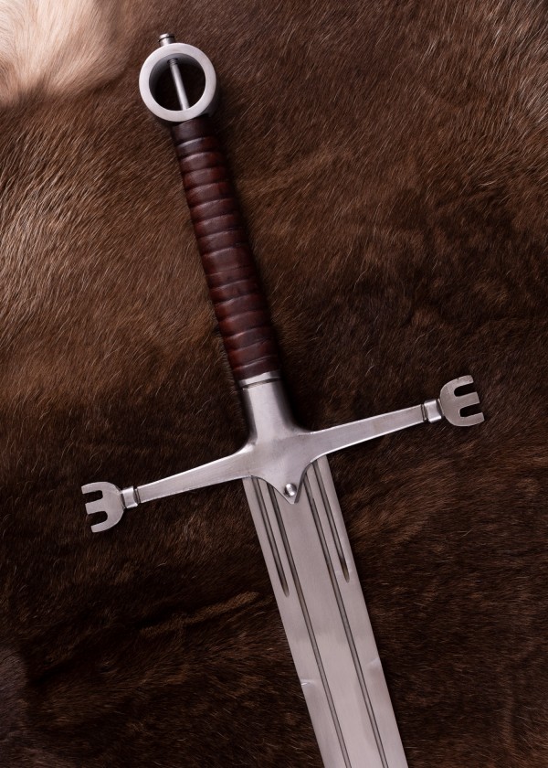 Épée irlandaise à deux mains