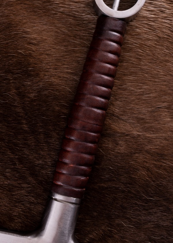 Épée irlandaise à deux mains