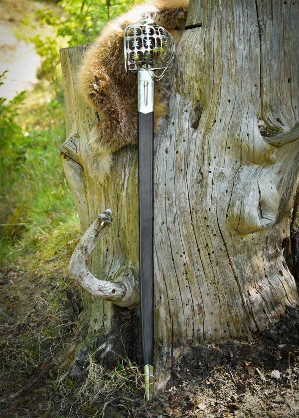 Rapière écossaise avec fourreau