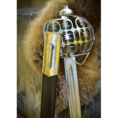 Rapière écossaise avec fourreau