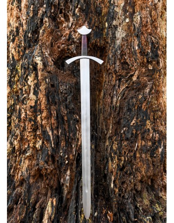 Épée de chevalier avec fourreau