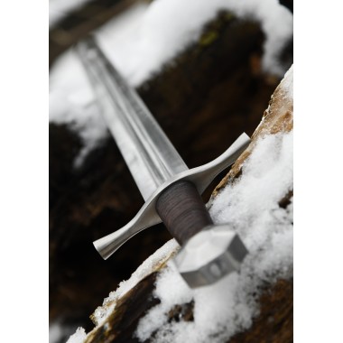 Épée médiévale avec fourreau