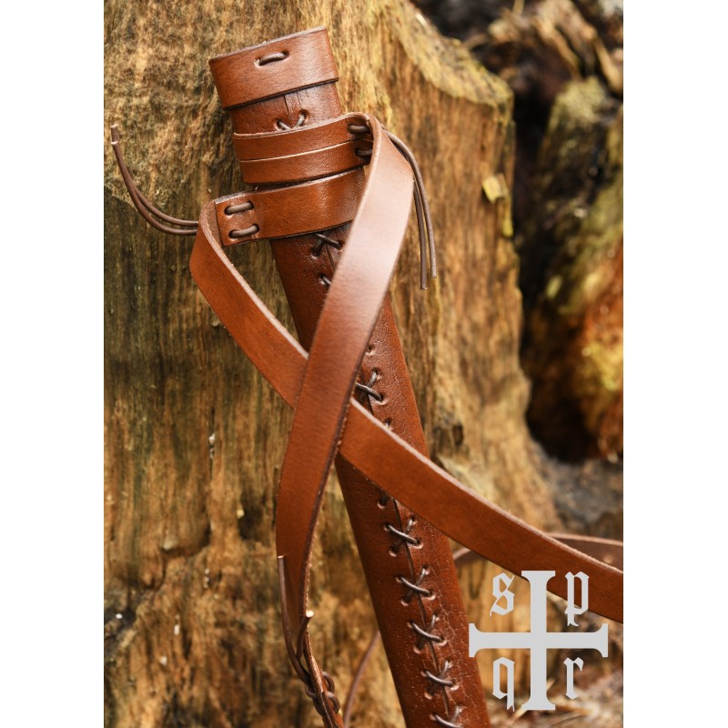 Fourreau médiéval en cuir avec ceinture