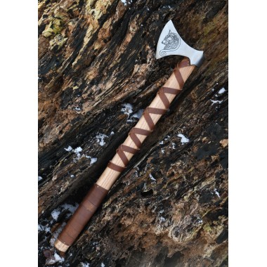 Hache viking - gravure et gainage de cuir