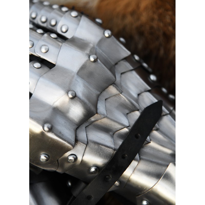 Gantelets Médiévaux en acier, rivetés