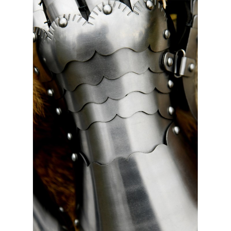 Gantelets médiévaux d'armure