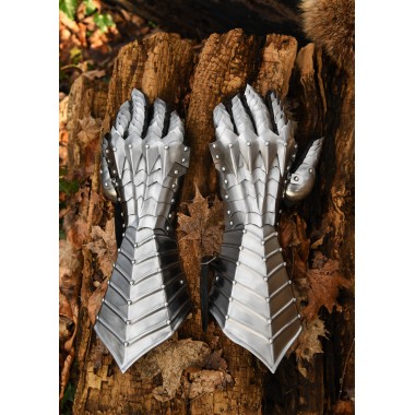 Gantelets médiévaux gothique