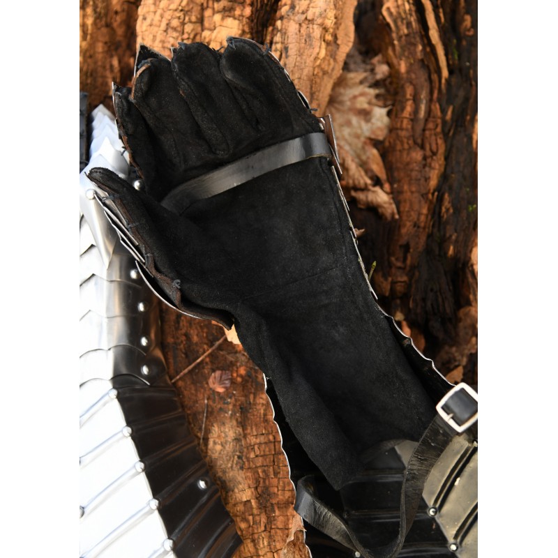 Gantelets médiévaux gothique