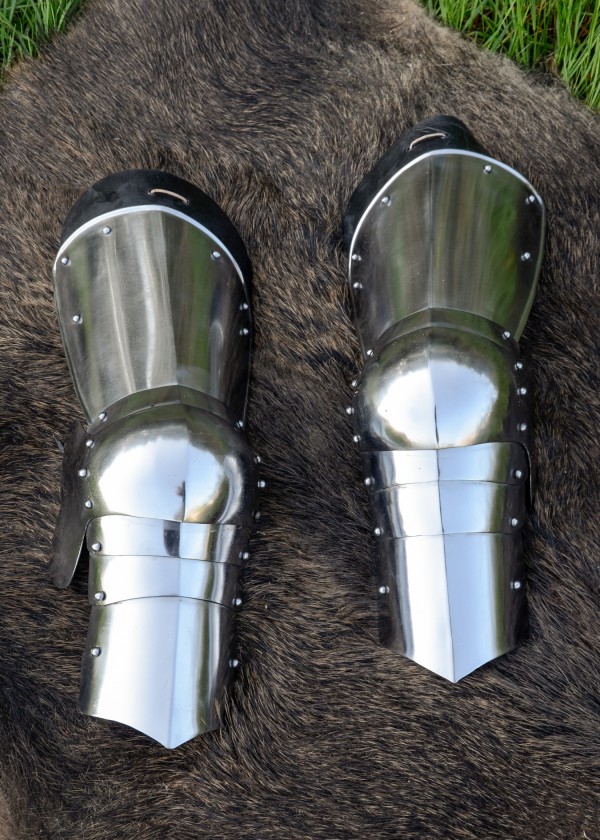 Armure de jambe médiévale