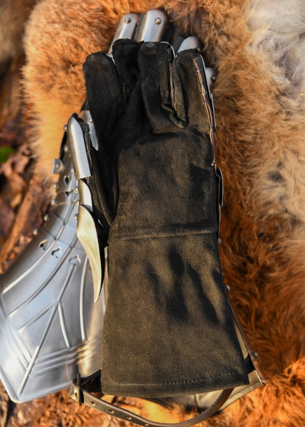 Gantelets d'armure gothiques