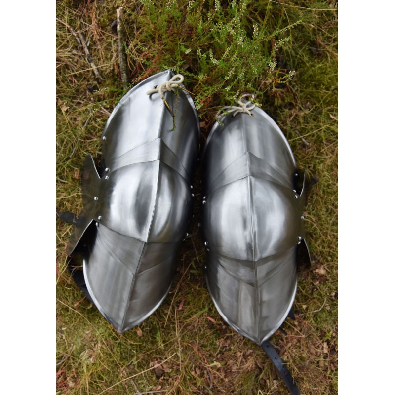 Genouillères XVe siècle, acier 1,6 mm