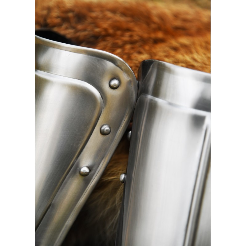 Canons d'avant-bras en acier