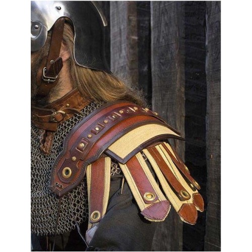 Épaulières romaines en cuir