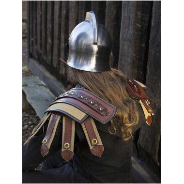 Épaulières romaines en cuir