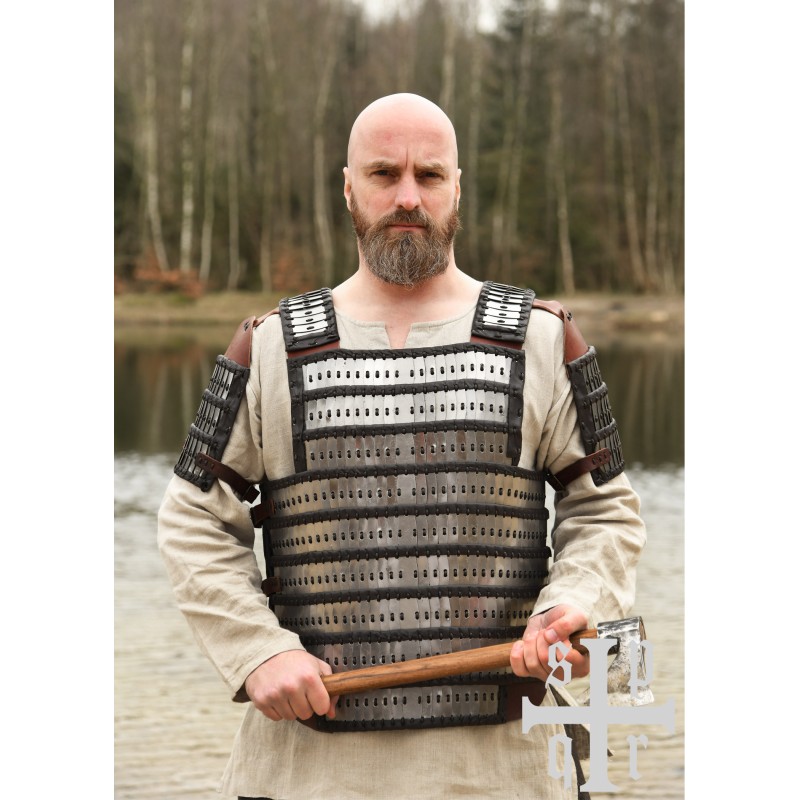 Armure à lamelles type cuir Birka et acier