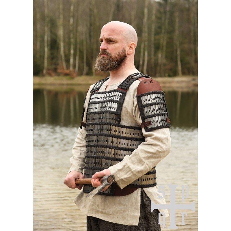 Armure à lamelles type cuir Birka et acier
