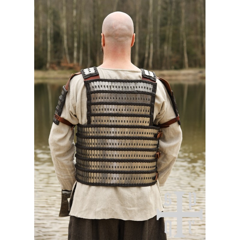 Armure à lamelles type cuir Birka et acier