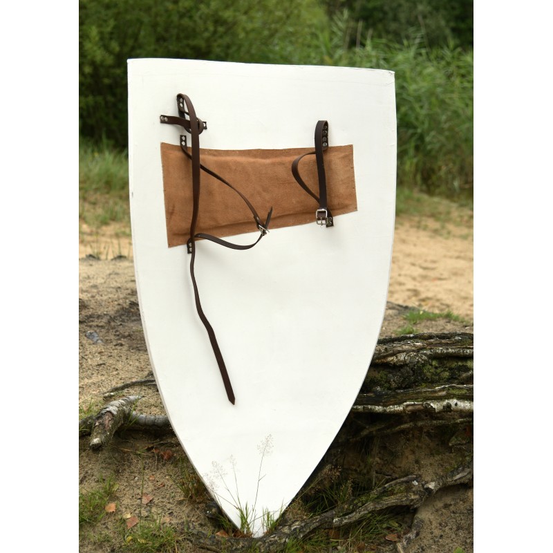 Grand bouclier en bois