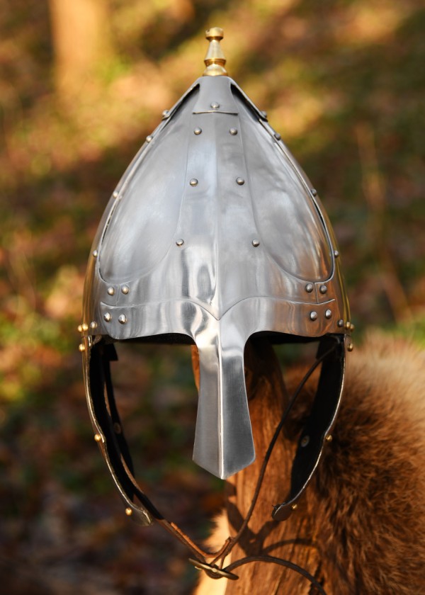 Casque Spangenhelm germanique