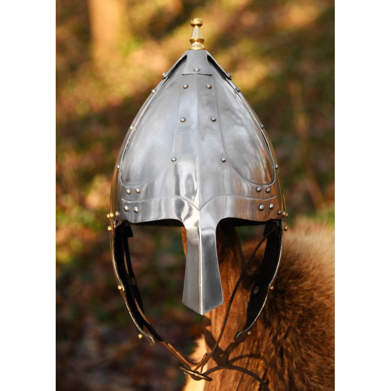 Casque Spangenhelm germanique
