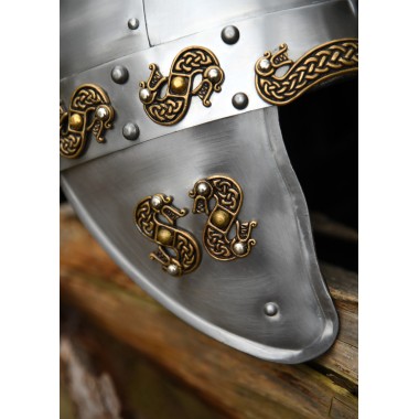 Casque de dragon vieux norrois
