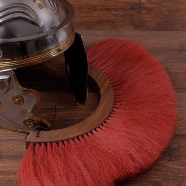 Casque romain en bois