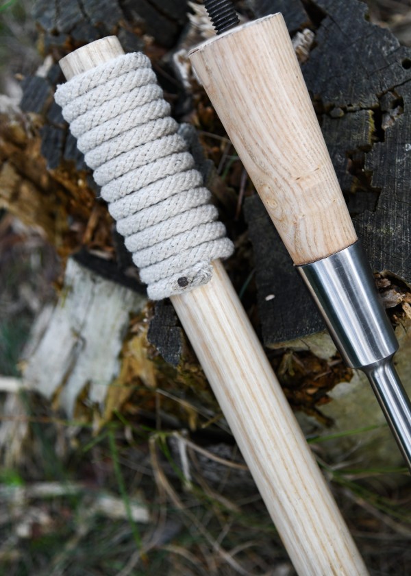 Pilum romain avec manche en bois