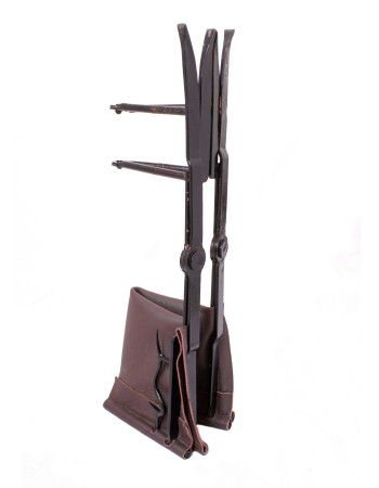 Tabouret pliant romain