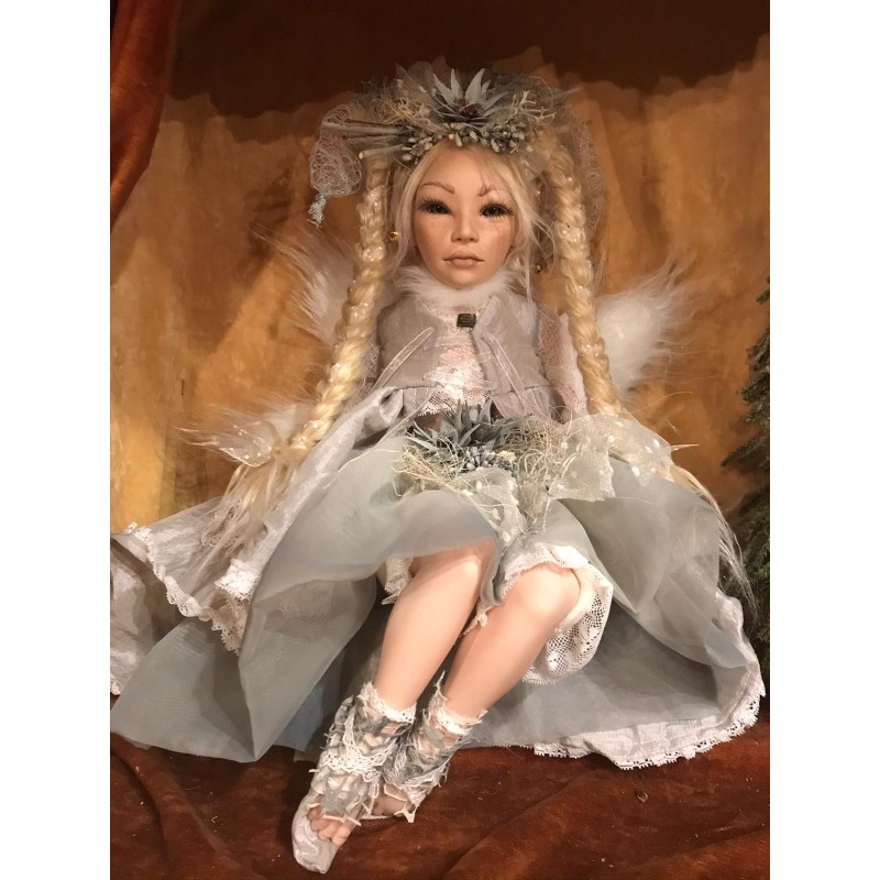 Poupée en Porcelaine fée Gelée matinale
