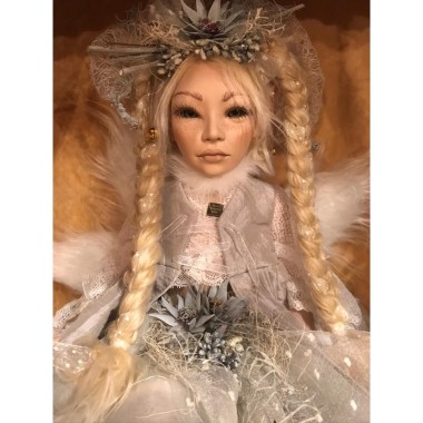 Poupée en Porcelaine fée Gelée matinale